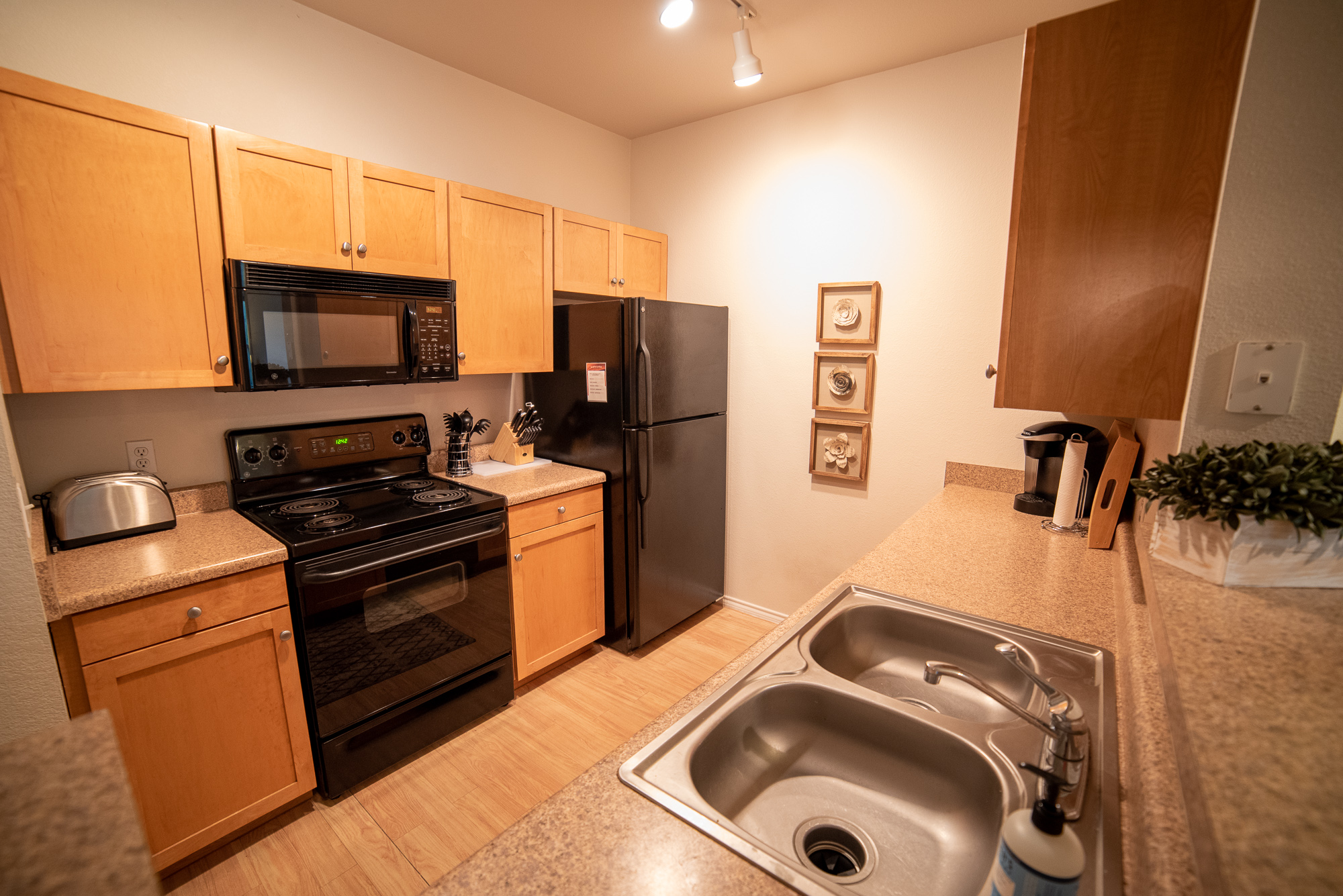 1107 kitchen 2