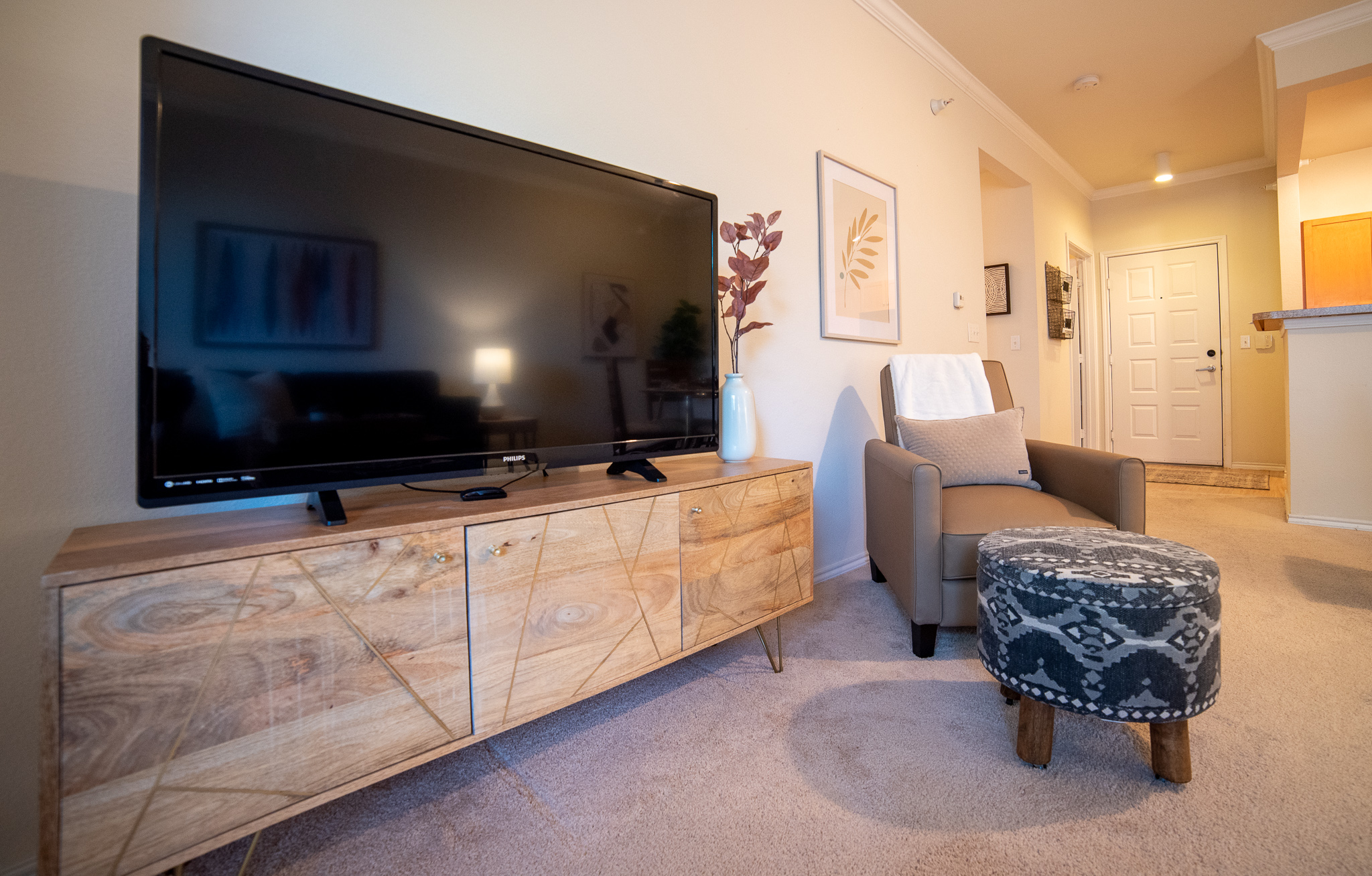 1107 living room 2