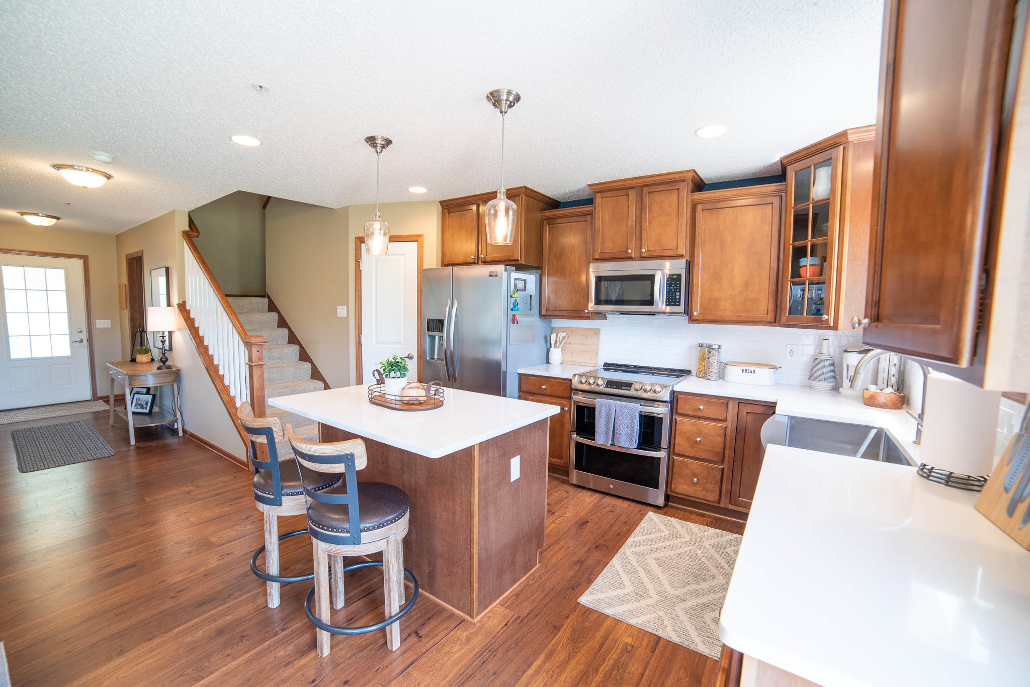 15657 Kitchen