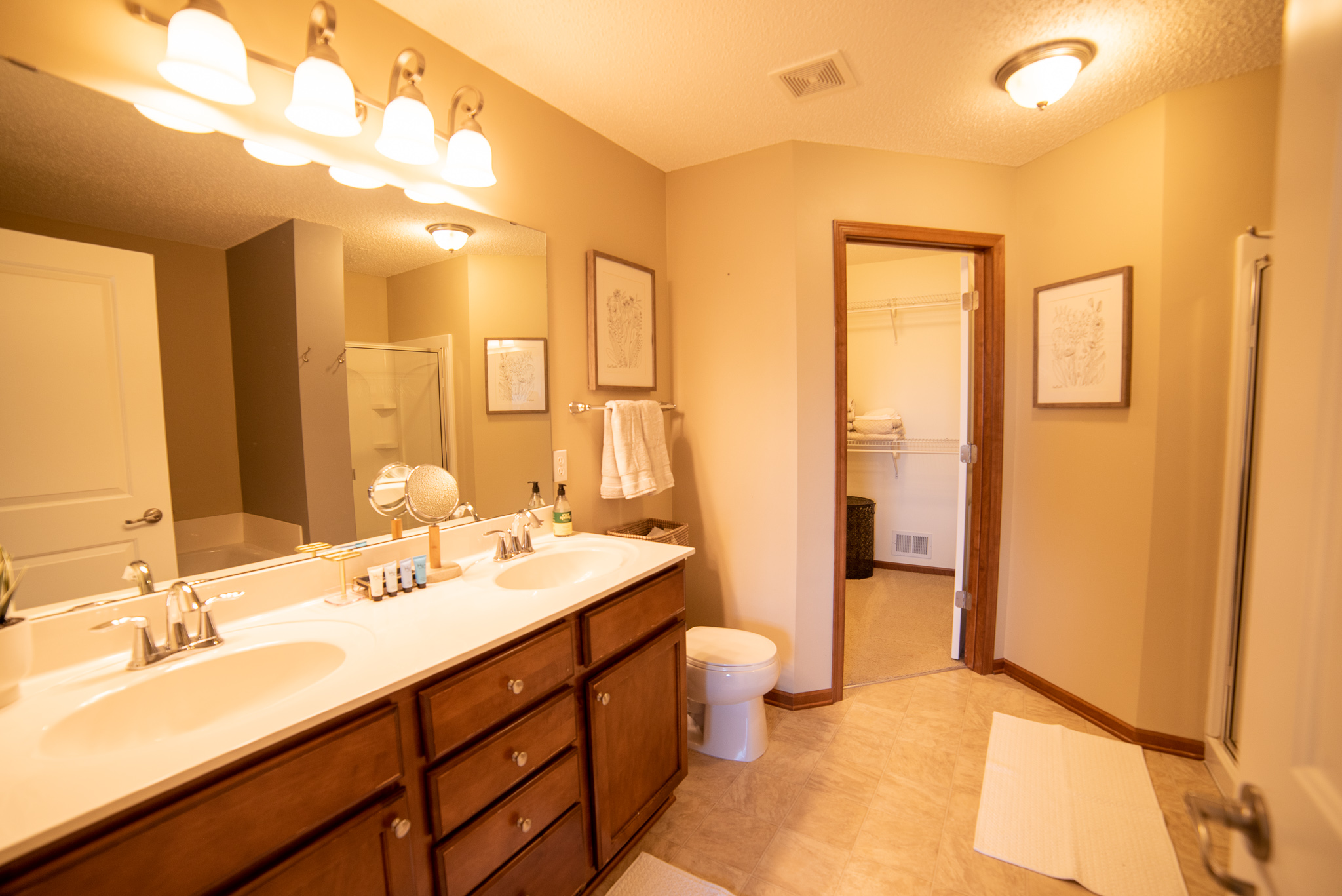 15657 Primary Bath
