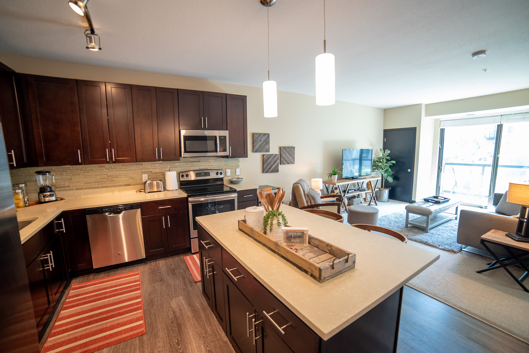 231 kitchen into living