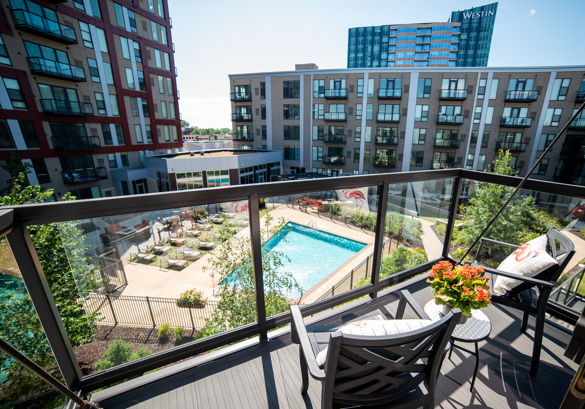 337 balcony