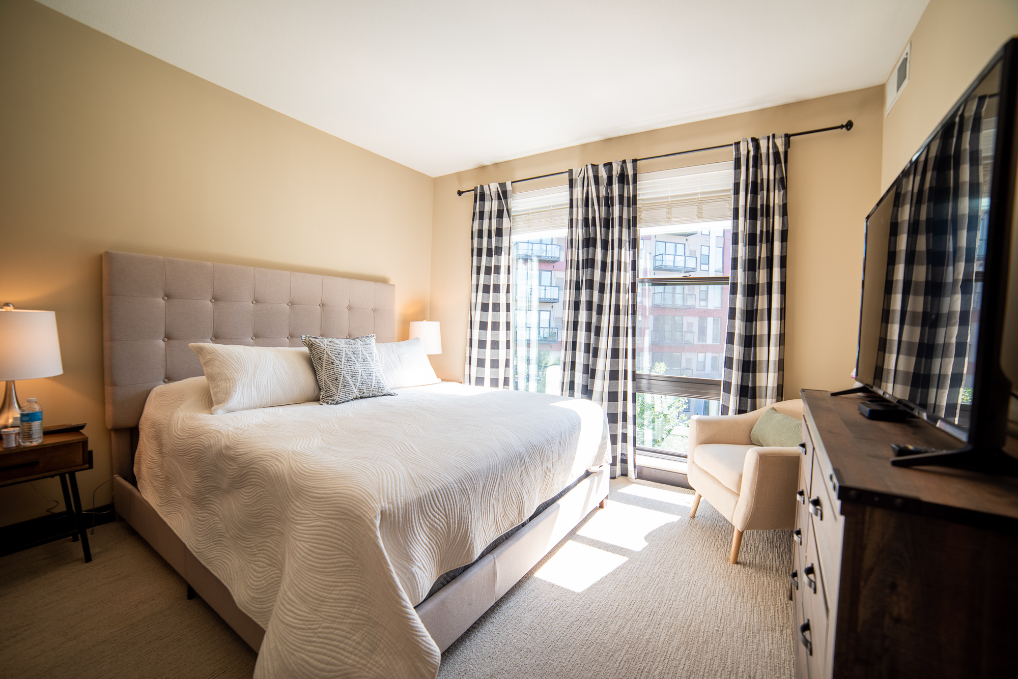 337 bedroom