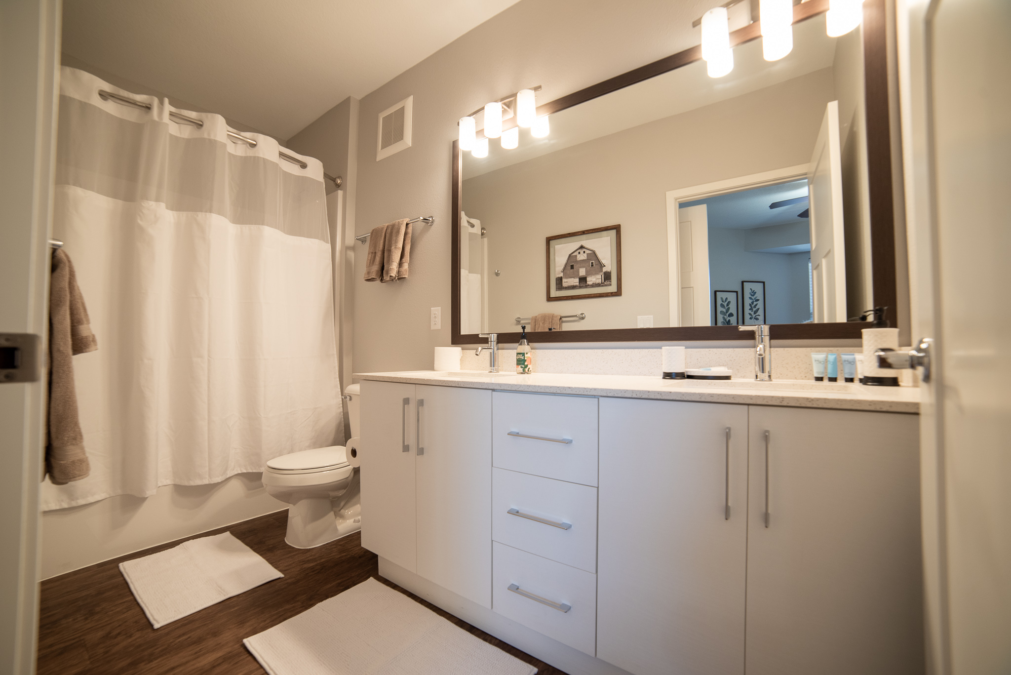 440 Primary bath