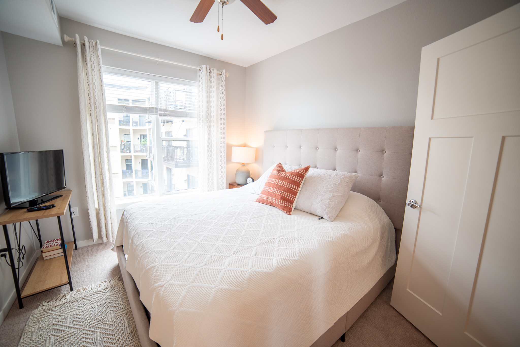 463 bedroom