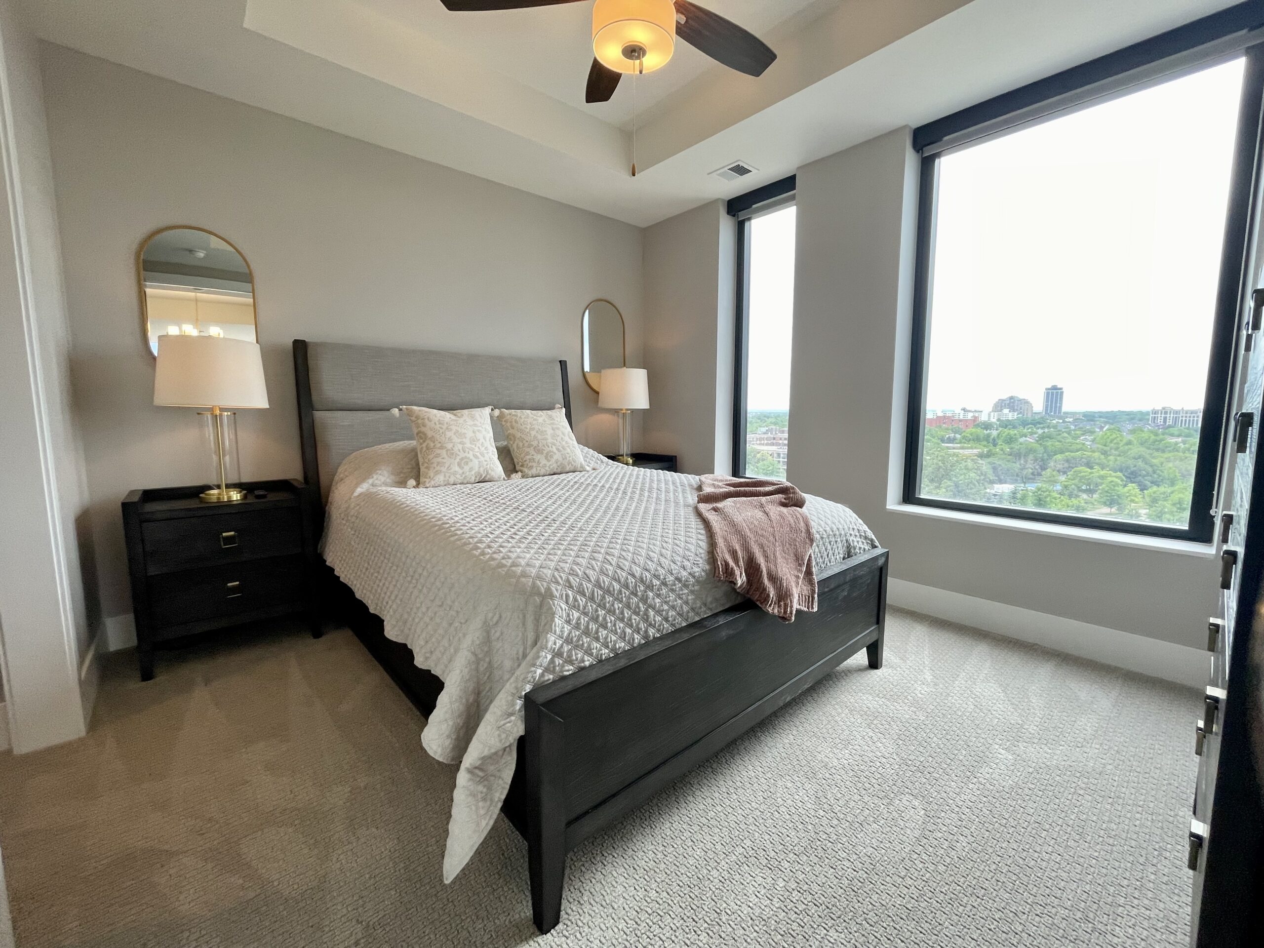 910 bedroom