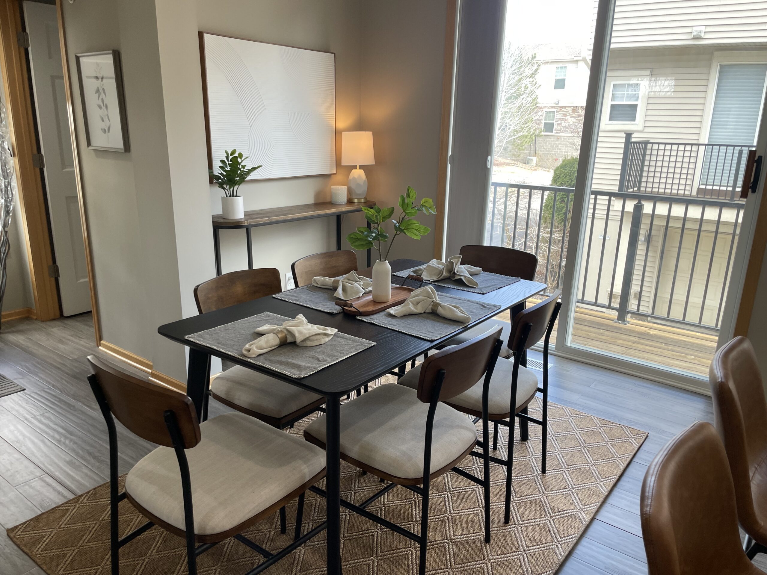 11314 dining