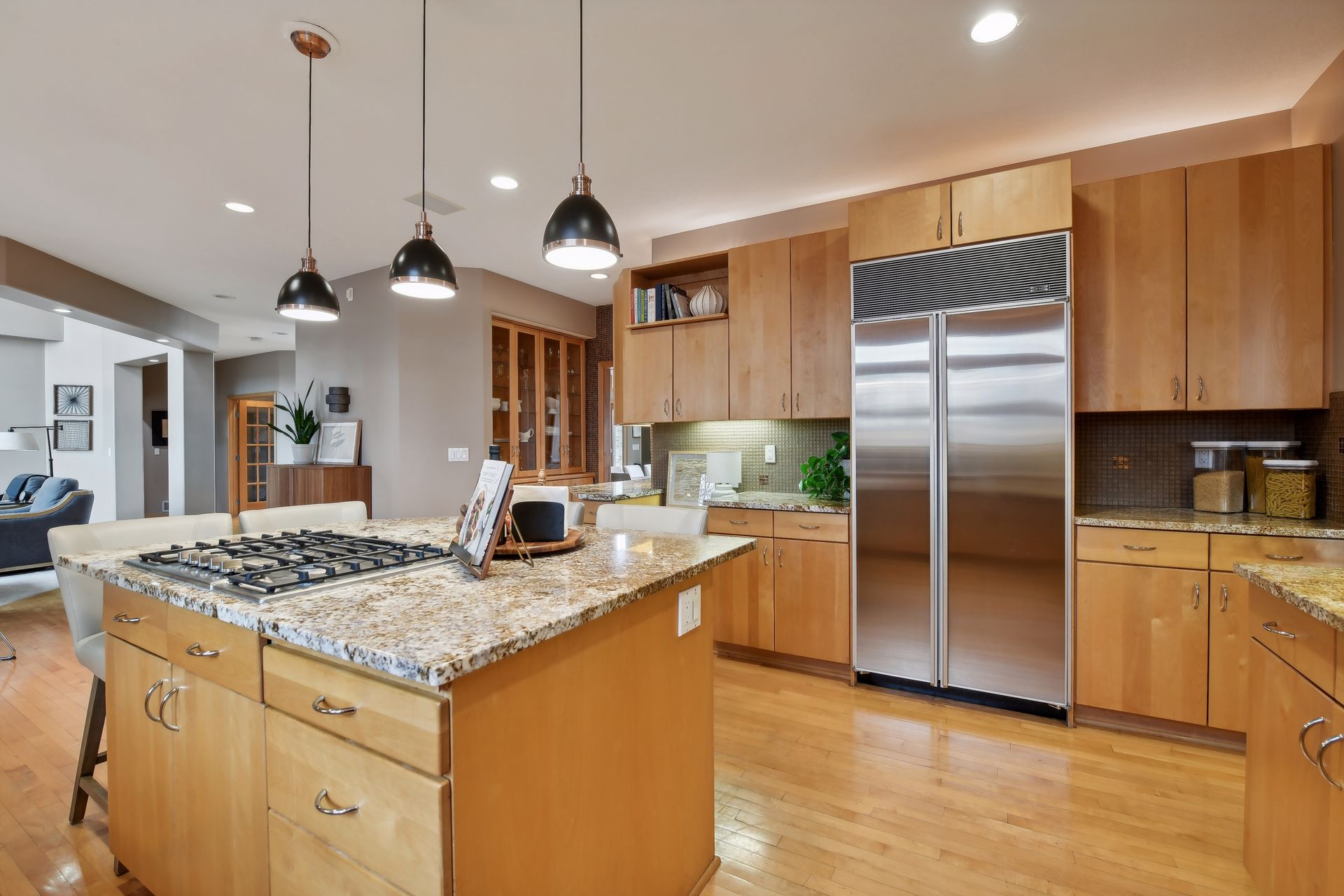 6400 kitchen5
