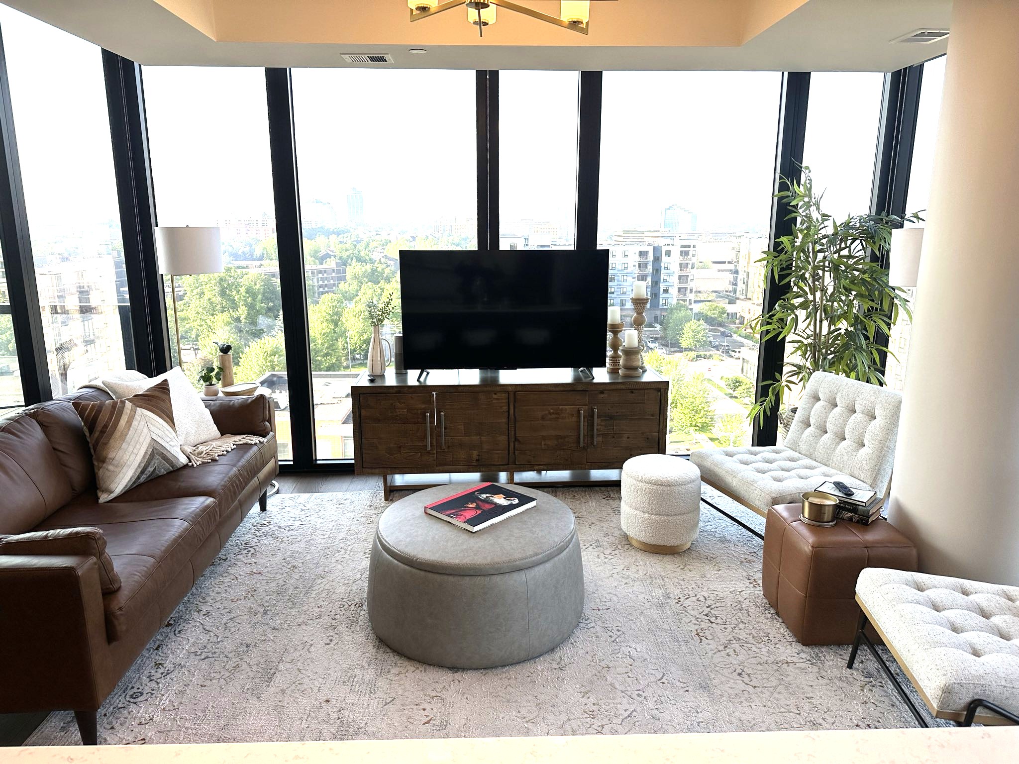 910 living room (6)