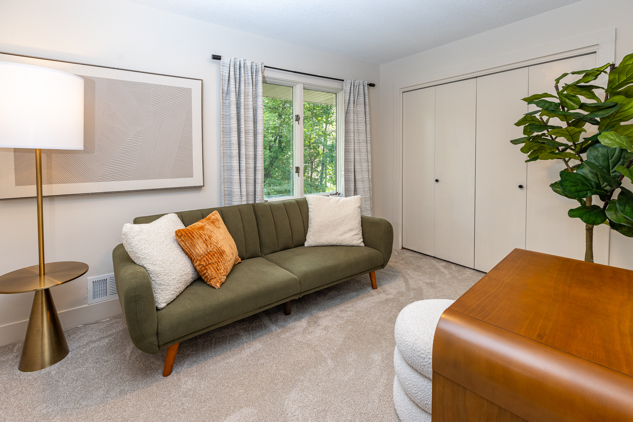 5320 sitting area (3)