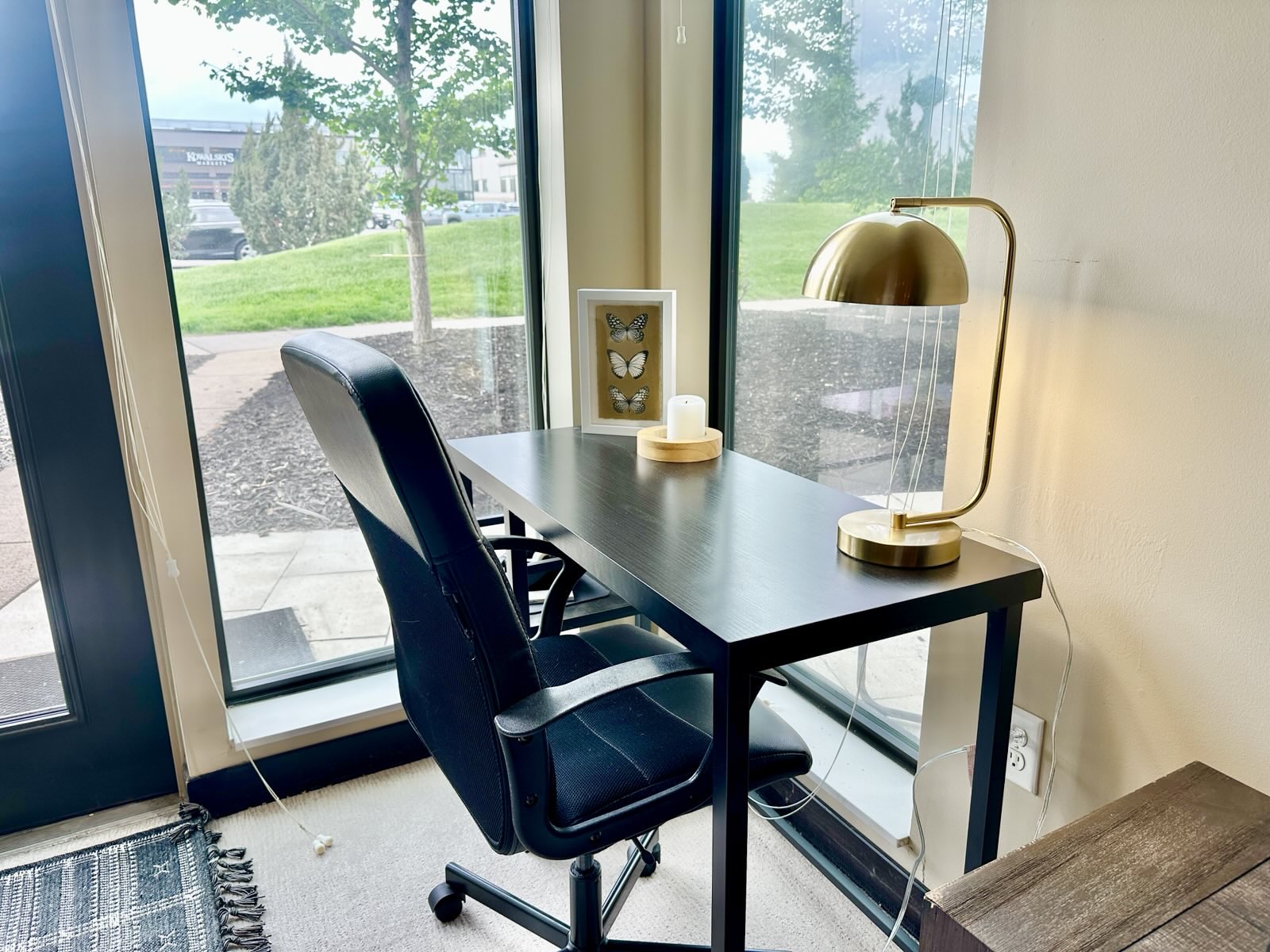 138 office retouched